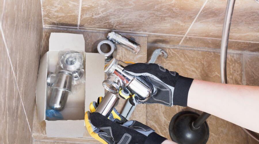 Professional gutter cleaning in Westfield, IA